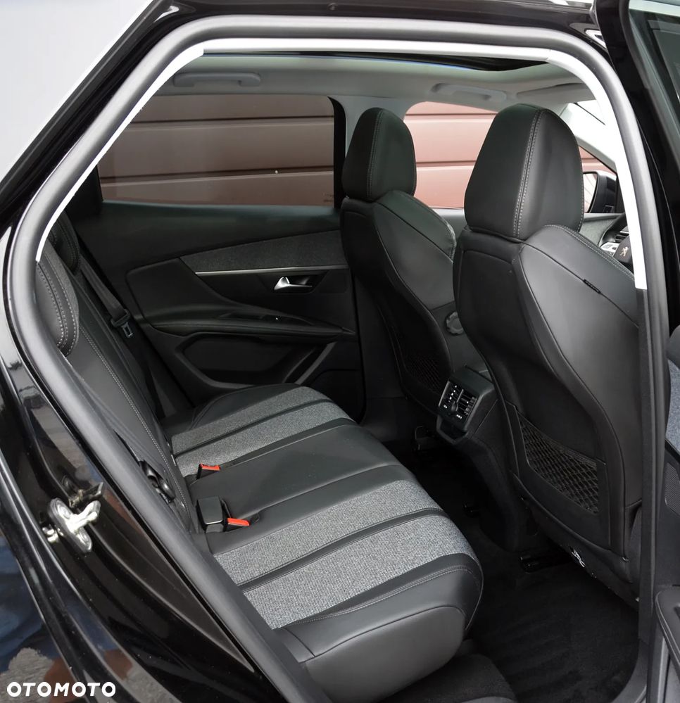 Peugeot 3008 1.5 BlueHDi Allure S&S - 10