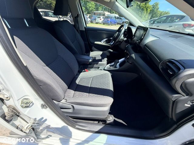 Toyota Yaris 1.5 Premium CVT - 17