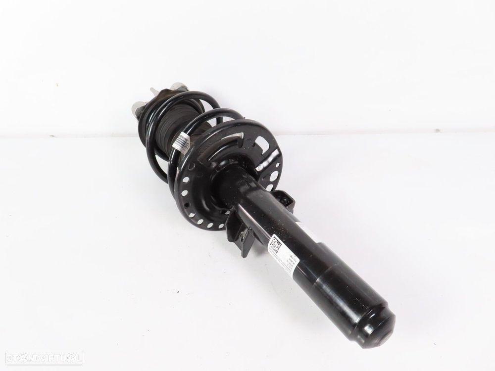 Amortecedor Direito/Frente Seminovo/ Original BMW 4 Gran Coupe (G26) 31316888500 - 3