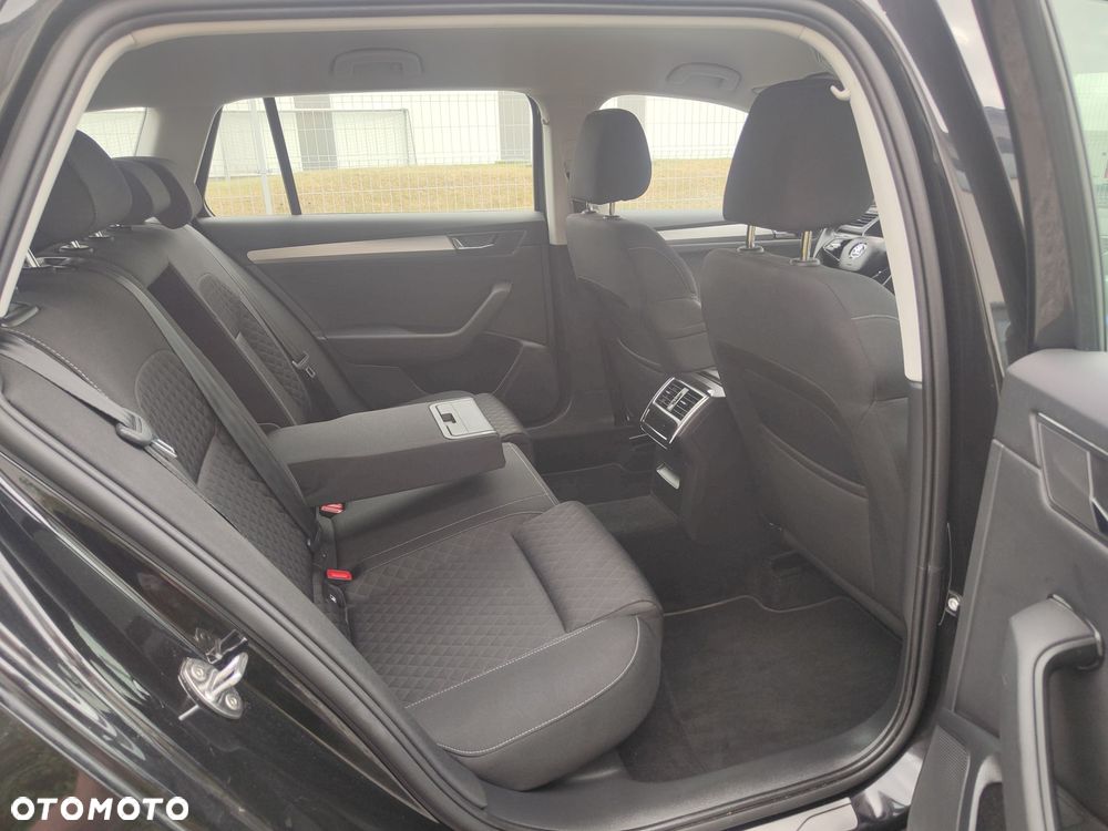 Skoda Superb 1.5 TSI ACT Ambition DSG - 13