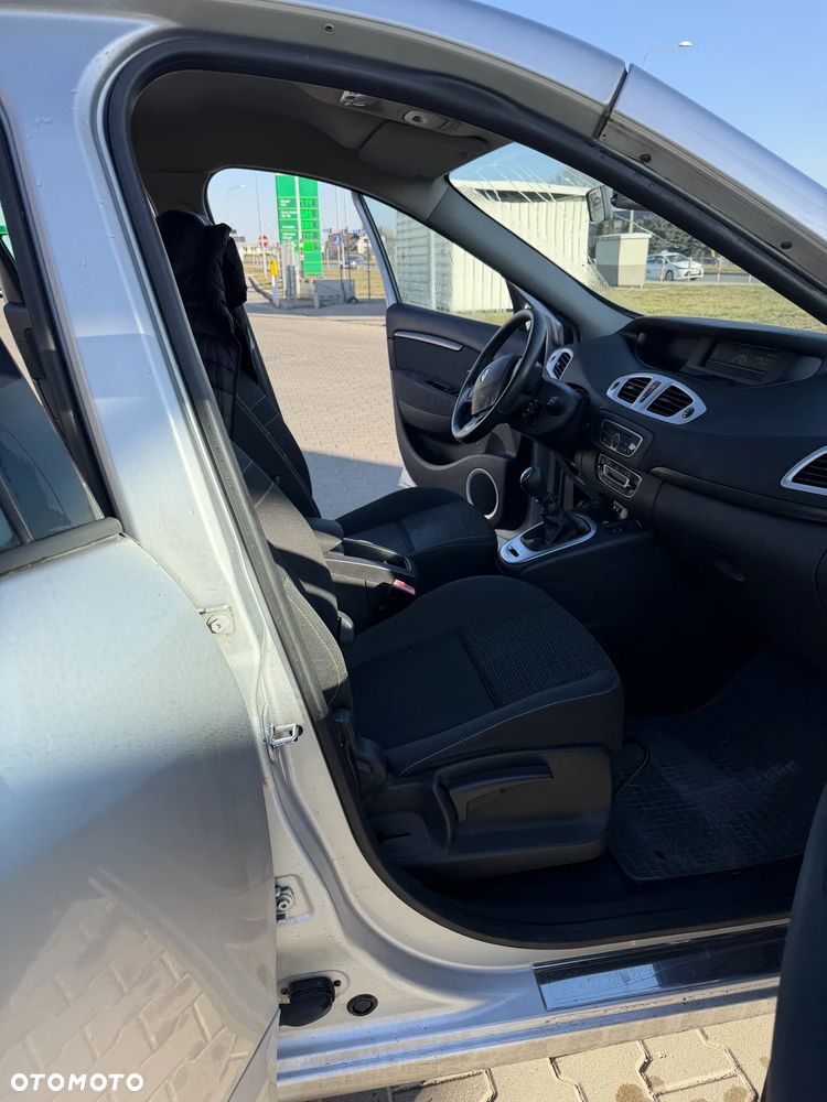 Renault Scenic - 6