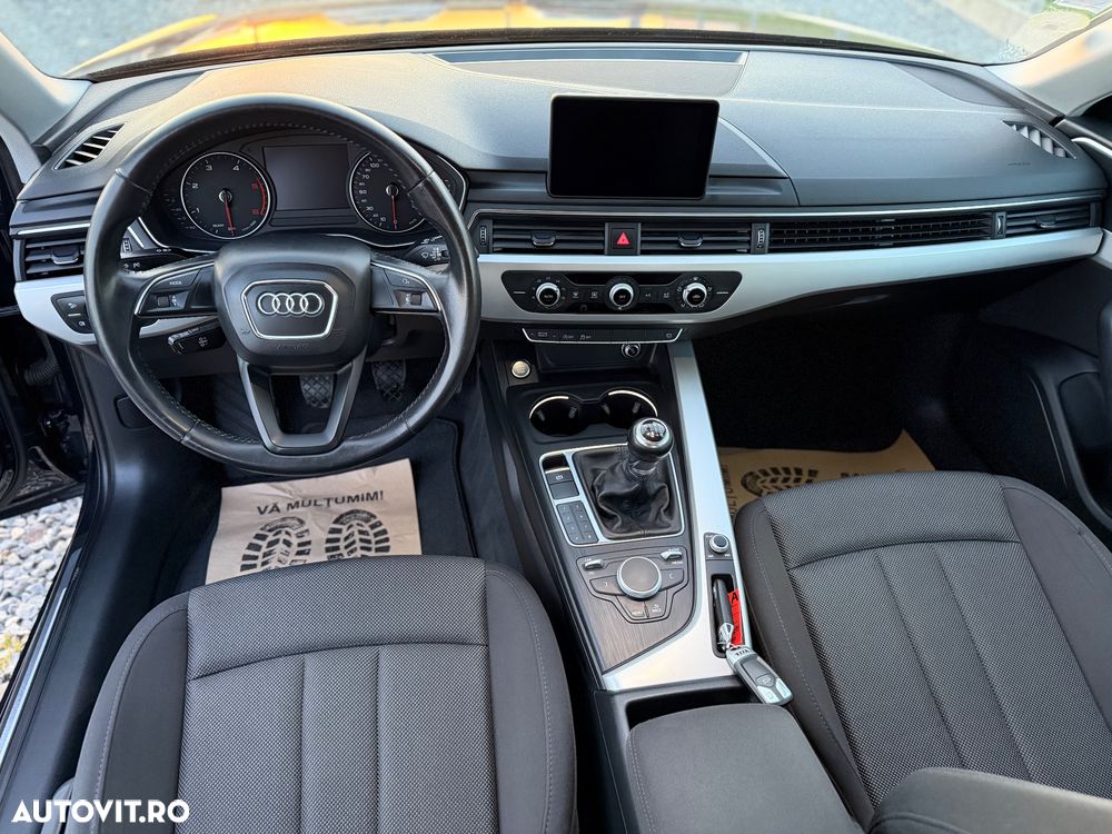 Audi A4 2.0 TDI Design - 6