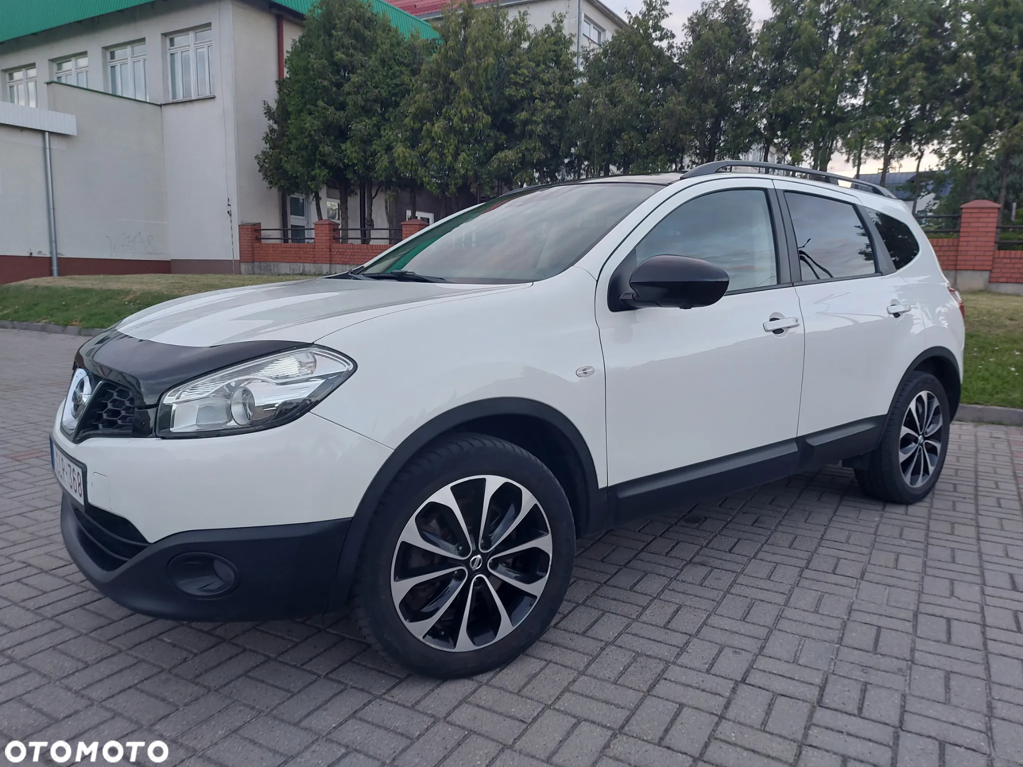 Nissan Qashqai+2 - 15
