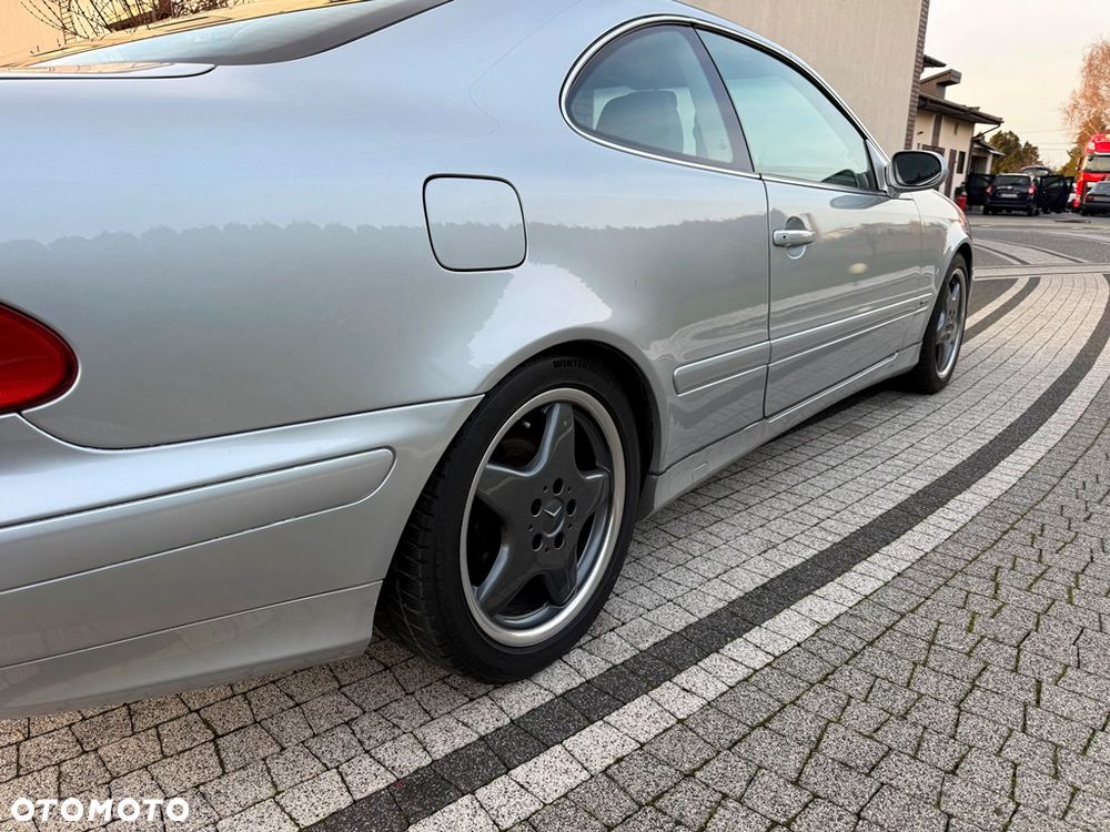 Mercedes-Benz CLK 320 - 14