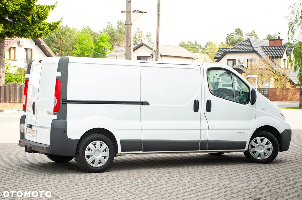 Renault TRAFIC LONG - 25
