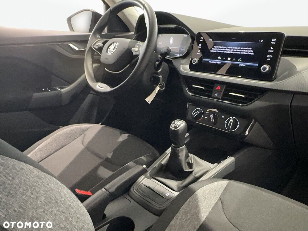 Skoda Kamiq 1.0 TSI Essence - 20