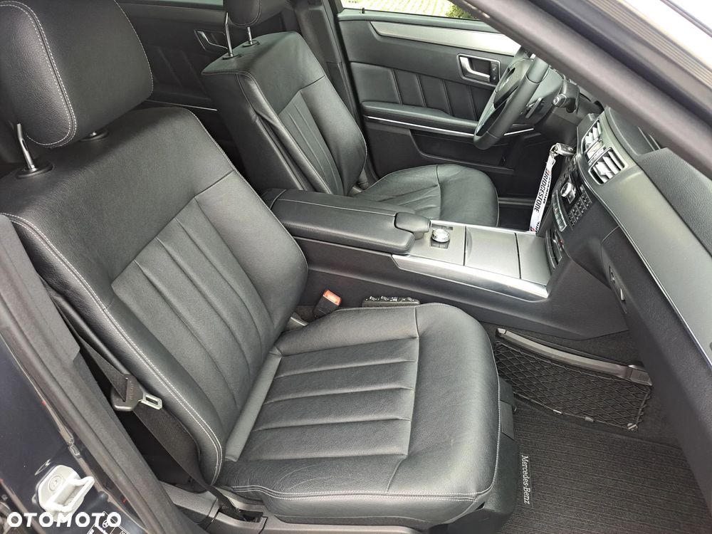 Mercedes-Benz Klasa E 350 BlueTEC 7G-TRONIC - 23
