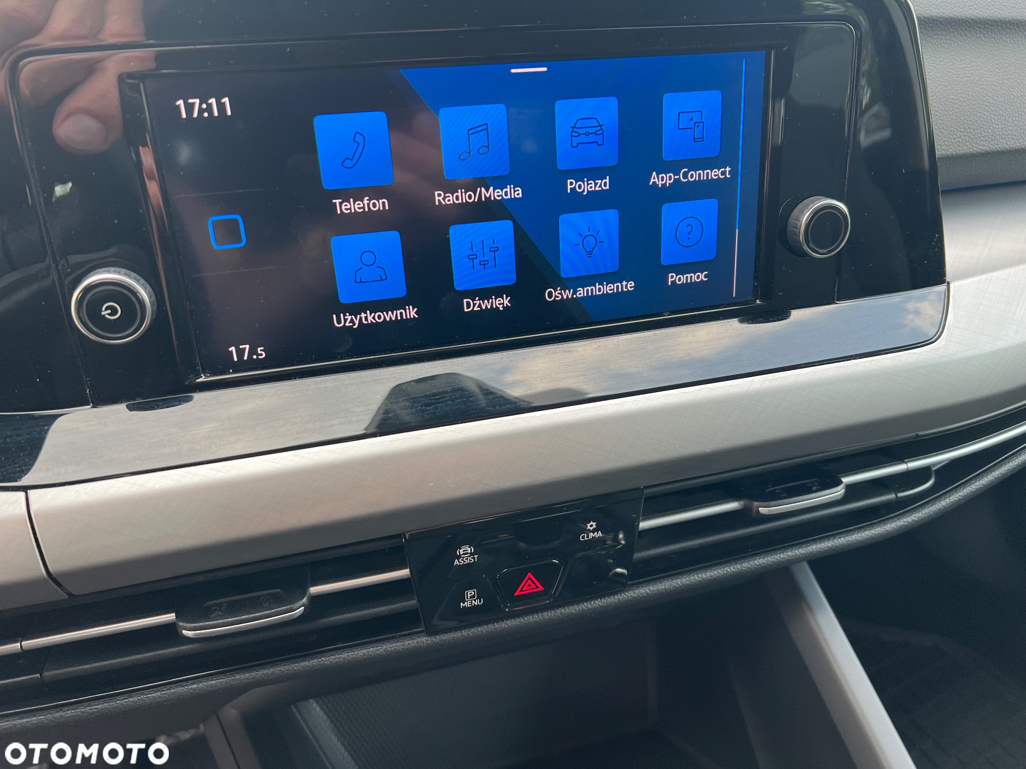 Volkswagen Golf VIII 1.5 TSI EVO Life - 26