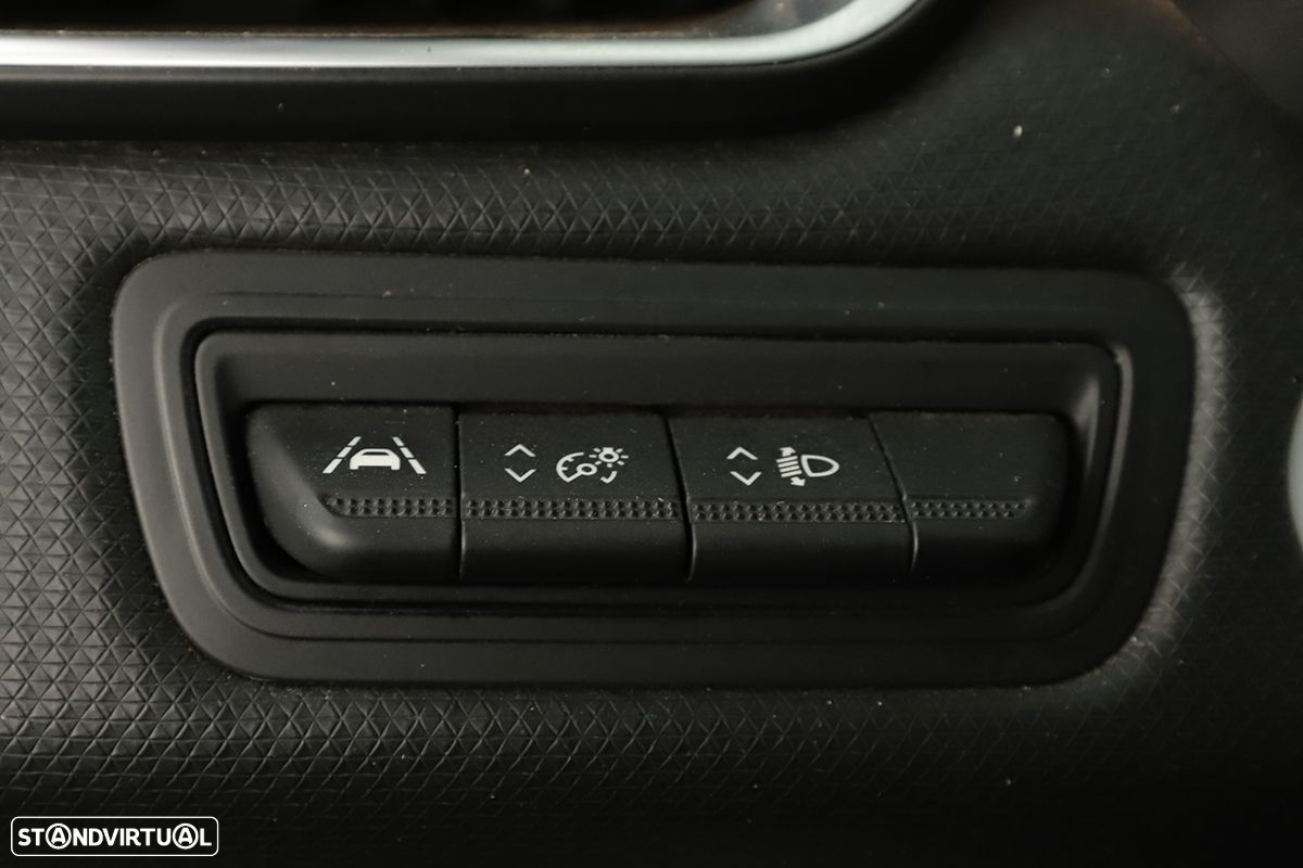 Renault Clio 1.0 TCe Intens Bi-Fuel - 17
