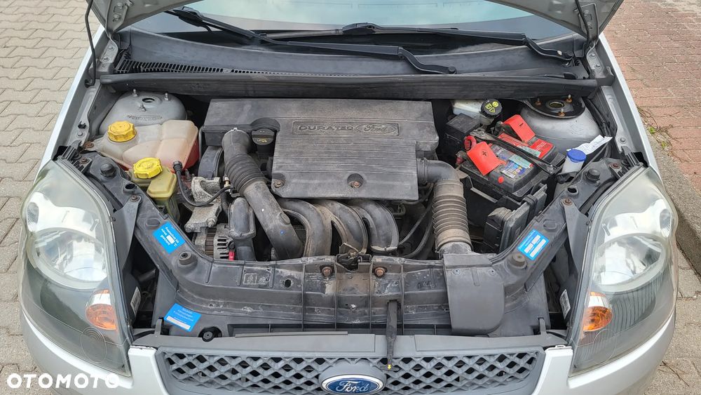 Ford Fiesta - 17