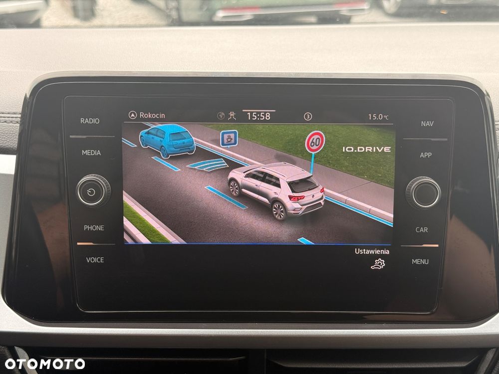 Volkswagen T-Roc 1.5 TSI ACT OPF DSG IQ.DRIVE - 34