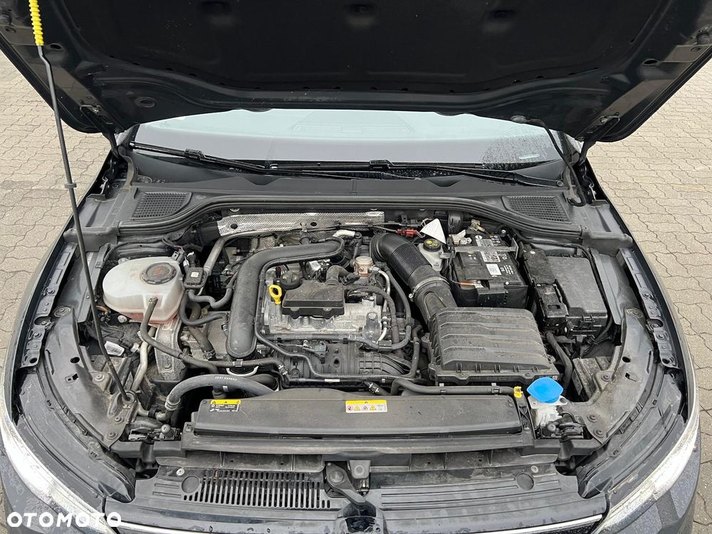 Volkswagen Golf 1.0 TSI Active - 21