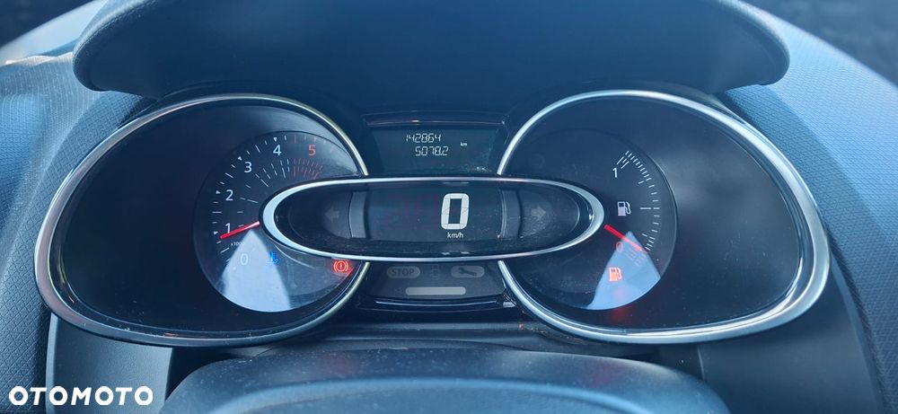 Renault Clio Energy dCi 90 Business - 17