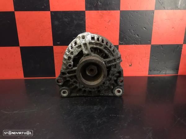 Alternador Nissan Cabstar E - 1