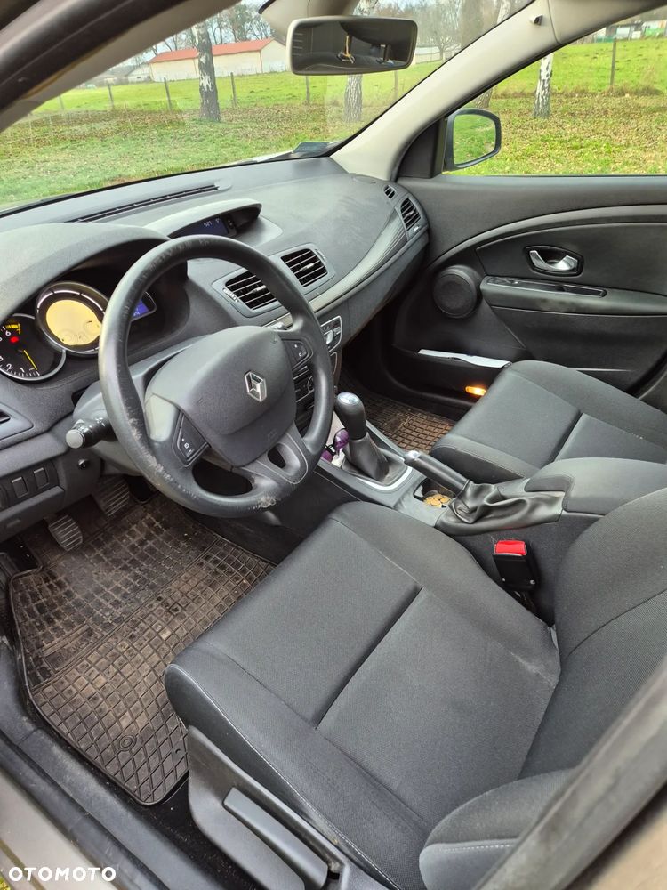 Renault Megane - 5