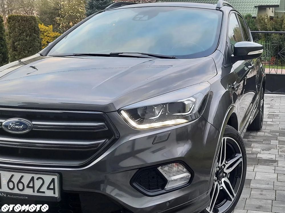 Ford Kuga 2.0 TDCi 4x4 ST-Line - 11
