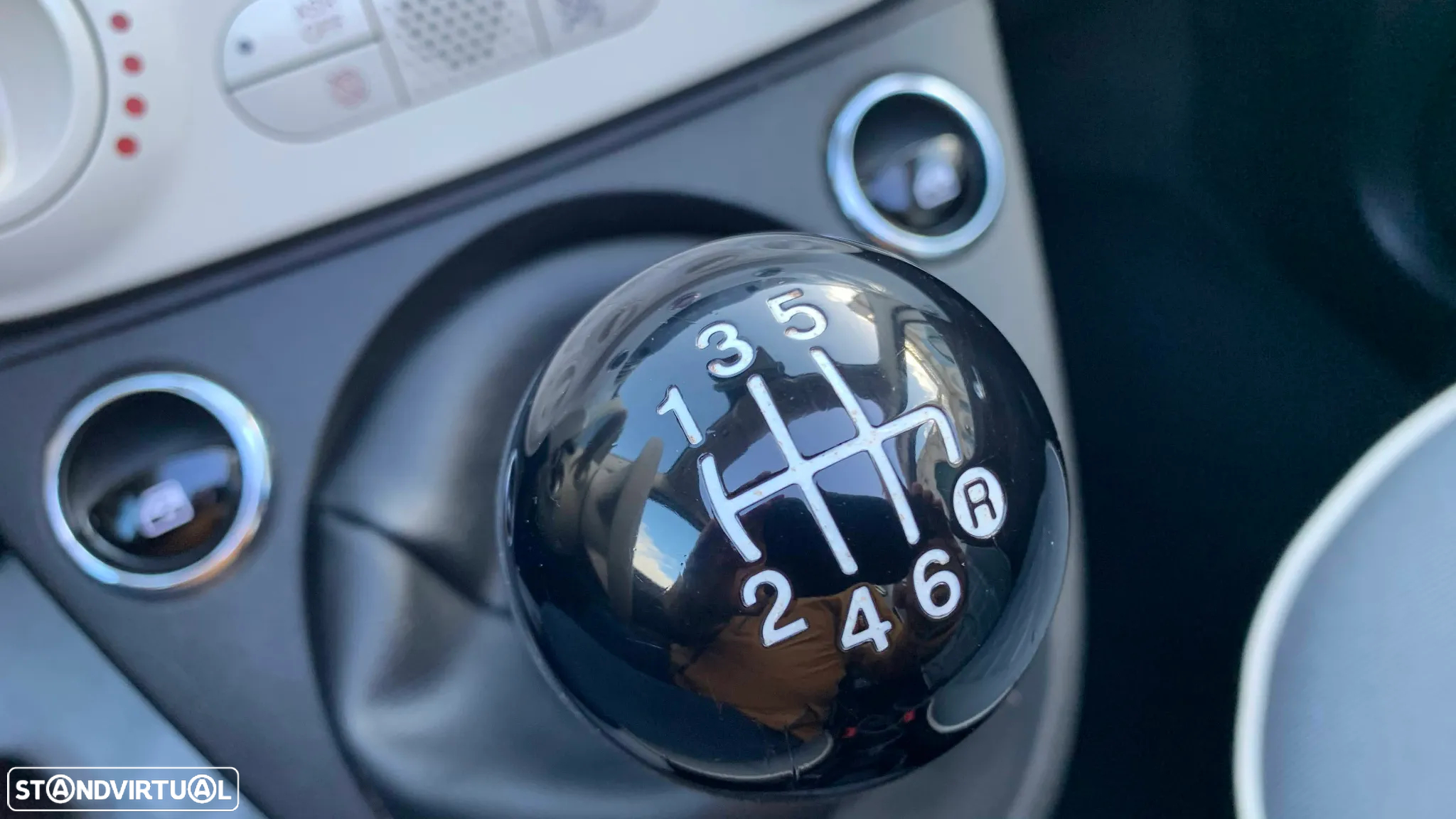Fiat 500C 1.0 Hybrid Lounge - 32