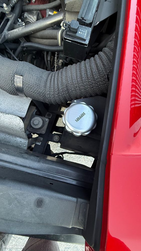 Ferrari 348 - 14