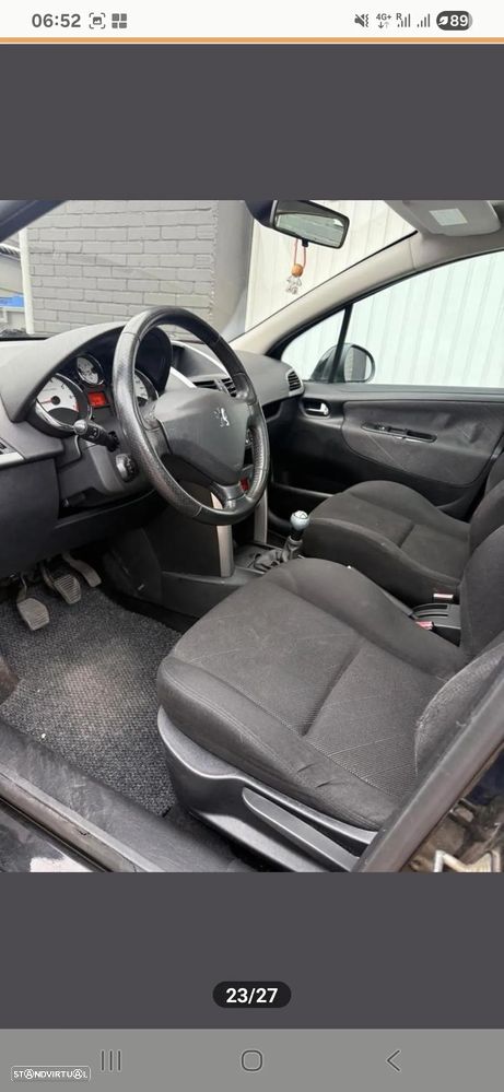 Peugeot 207 110 Sport - 10