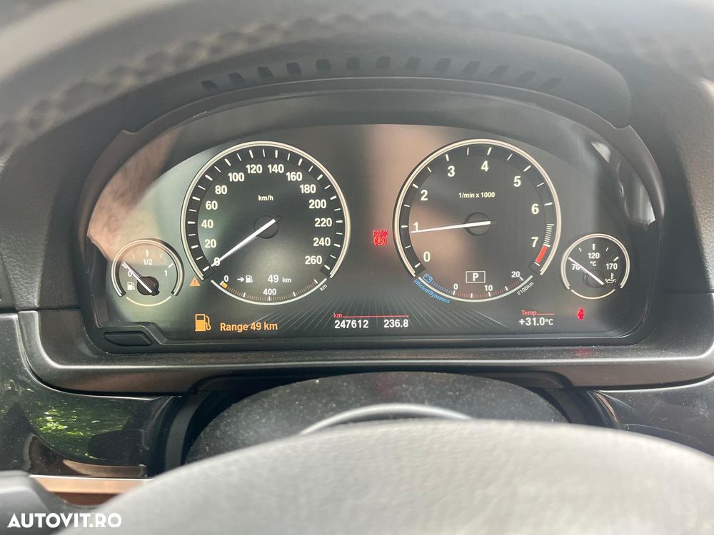 BMW Seria 5 520i Aut. Luxury Line - 5