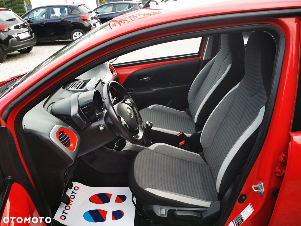 Toyota Aygo x-style - 11