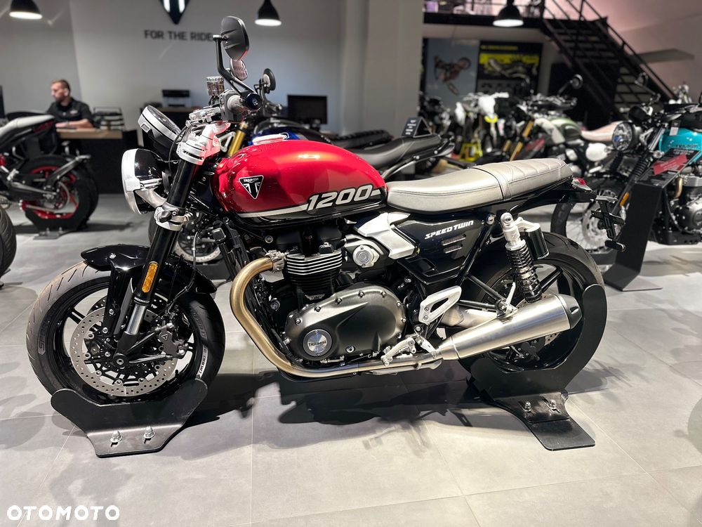 Triumph Speed Twin - 3
