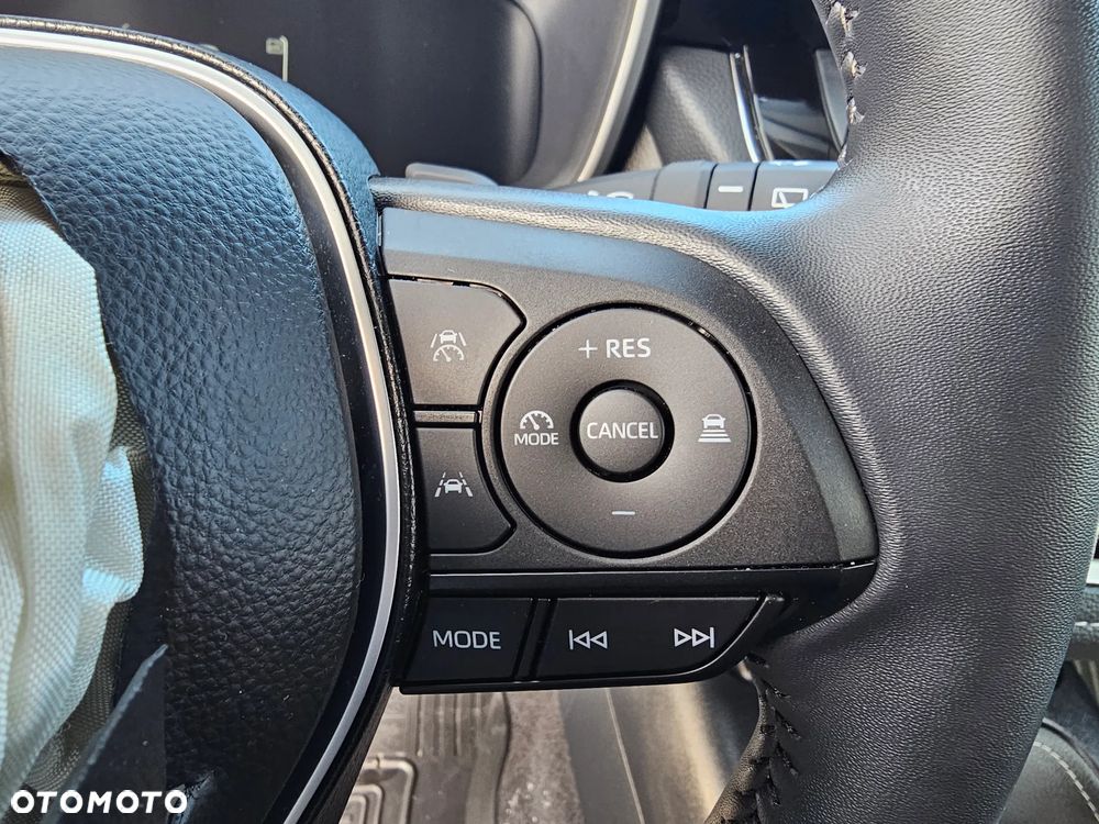 Toyota Corolla 2.0 Hybrid Style - 17