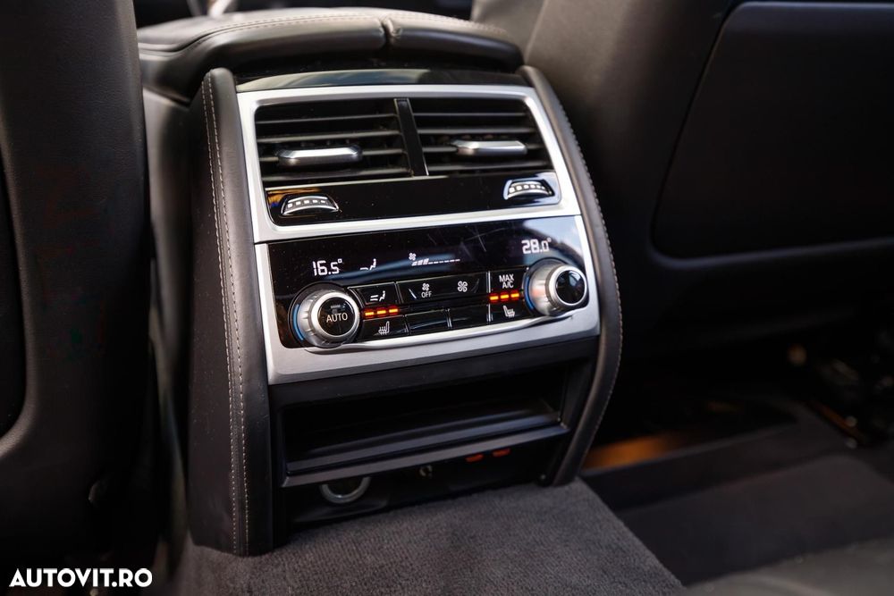 BMW Seria 7 745e AT PHEV - 28