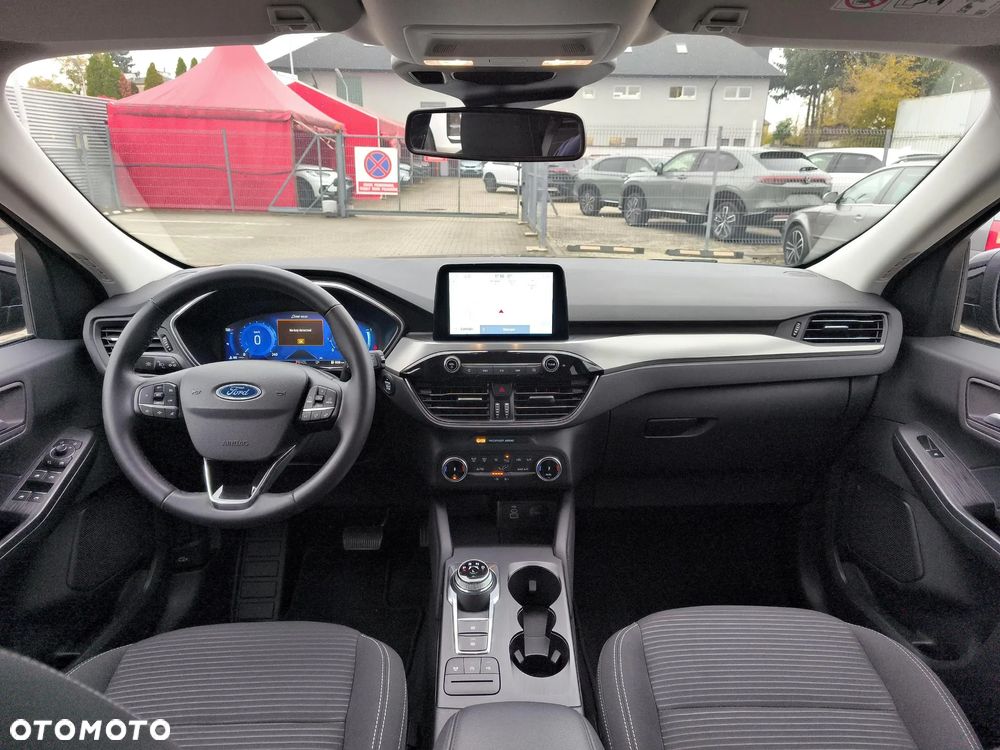 Ford Kuga - 28