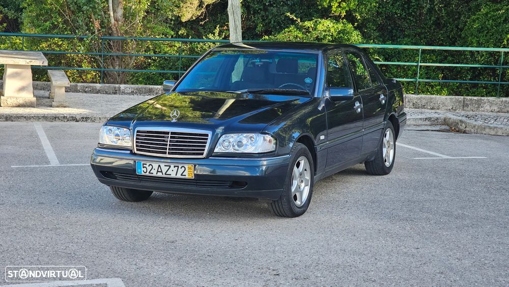 Mercedes-Benz C 220 D Elegance - 16