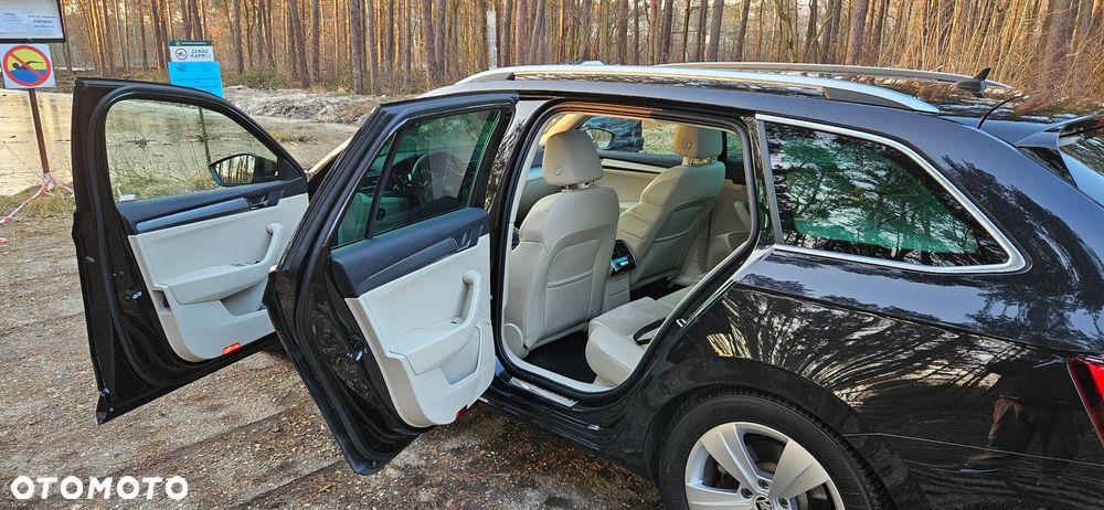 Skoda Superb 2.0 TDI Style DSG - 12