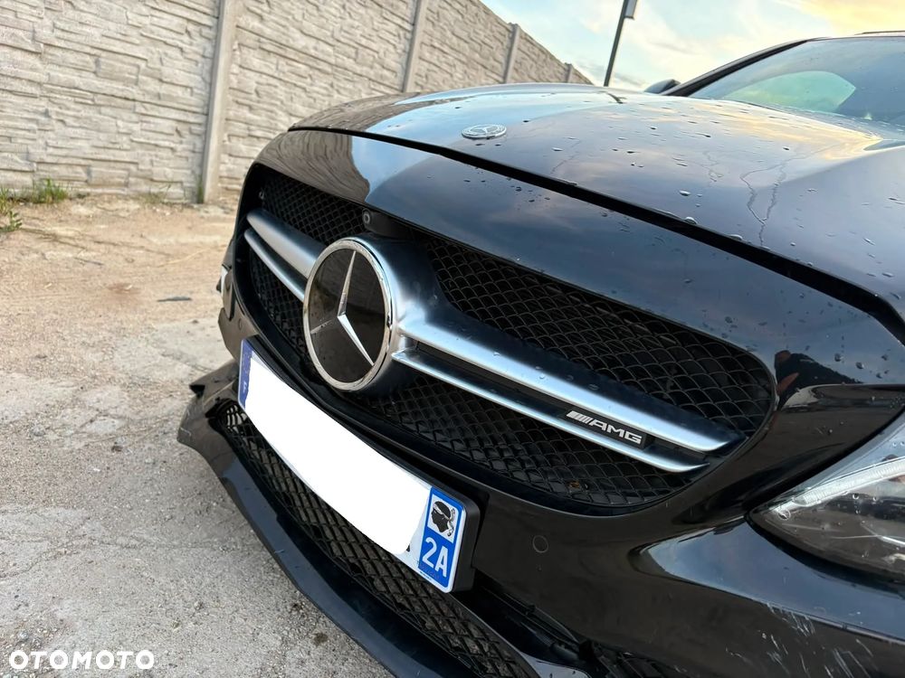 Mercedes-Benz Klasa C AMG 63 S - 18