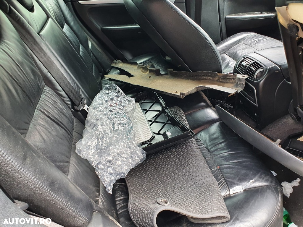 usa portiera stanga dreapta fata spate aripa fuzeta etrier Porsche Cayenne S motor 4.5 benzina 450cp  M58 . 50 dezmembrez - 5