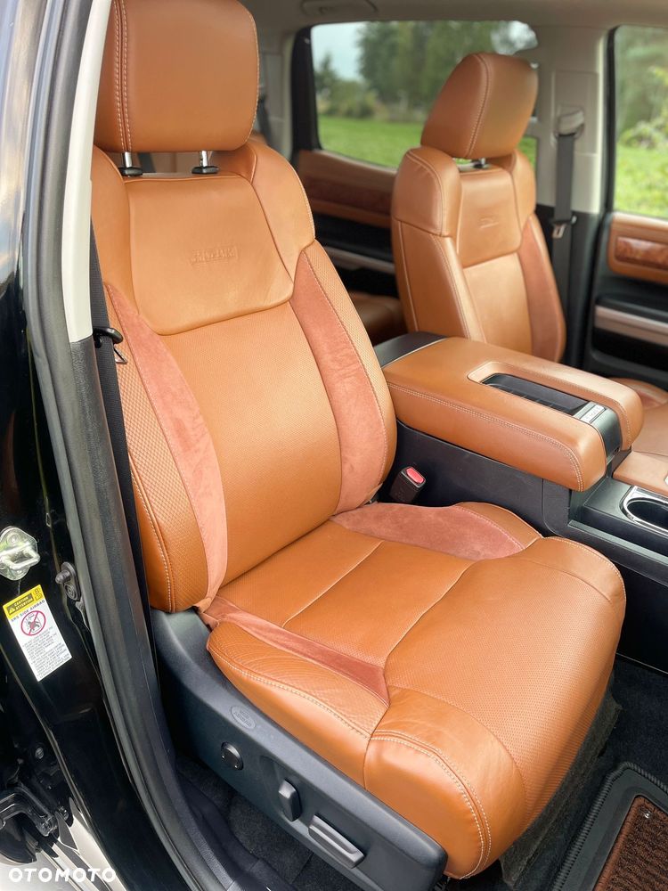 Toyota Tundra - 17