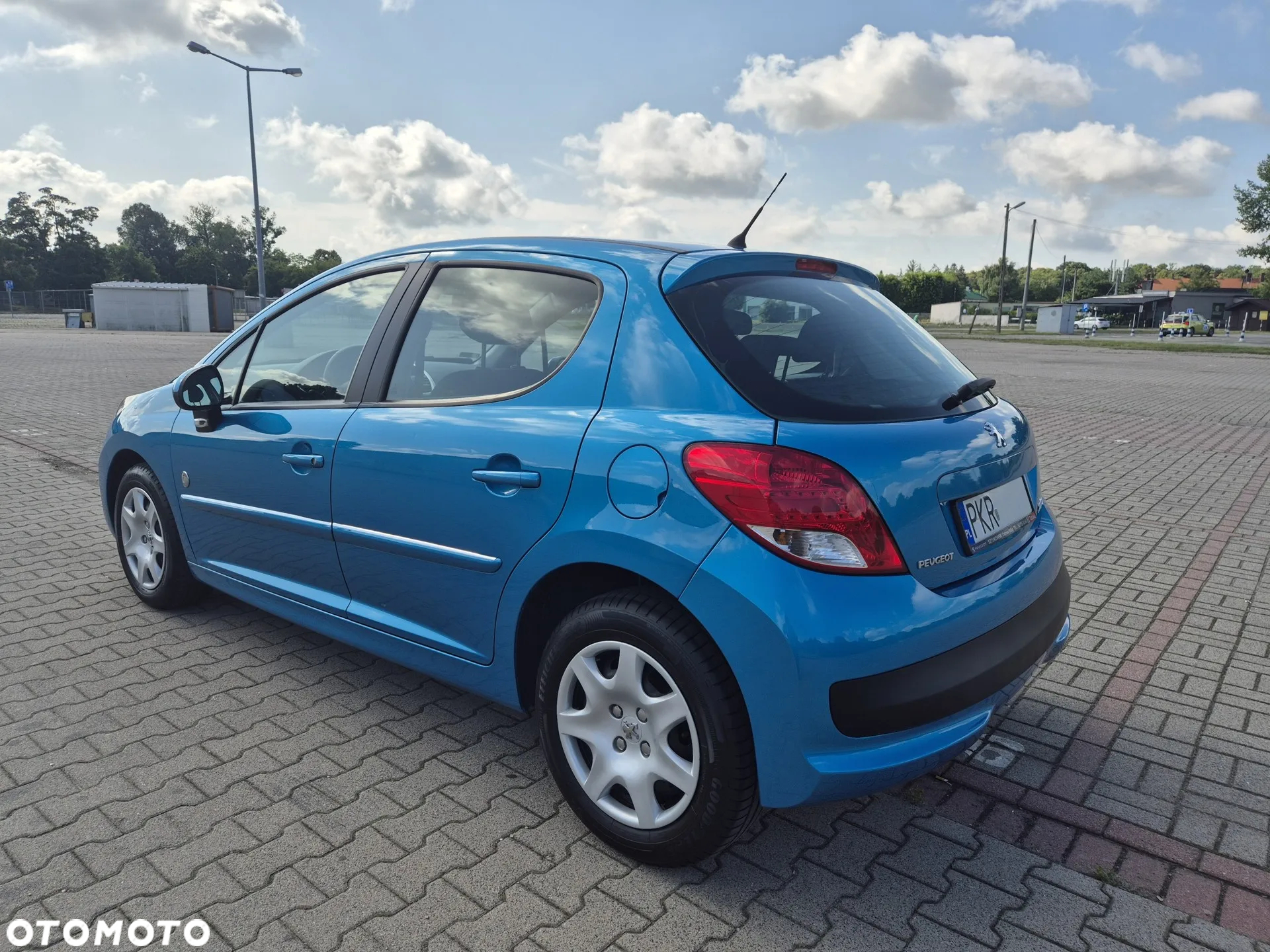 Peugeot 207 - 9