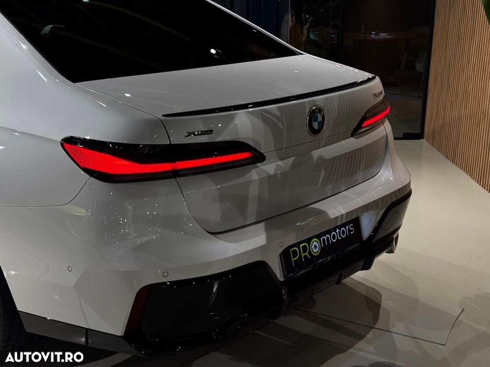 BMW Seria 7 740d xDrive MHEV - 5