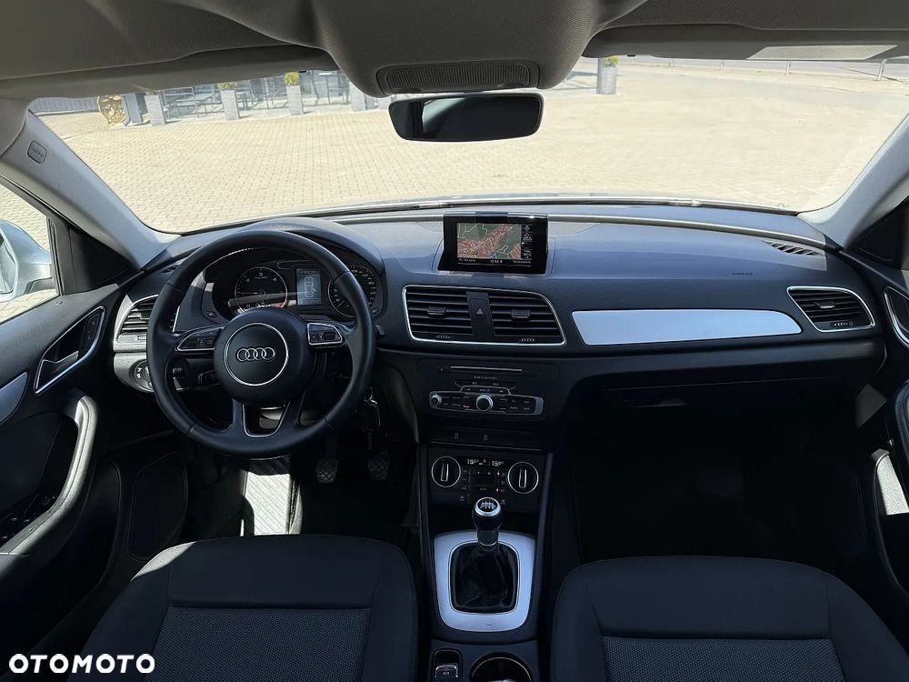 Audi Q3 2.0 TDI Design - 8