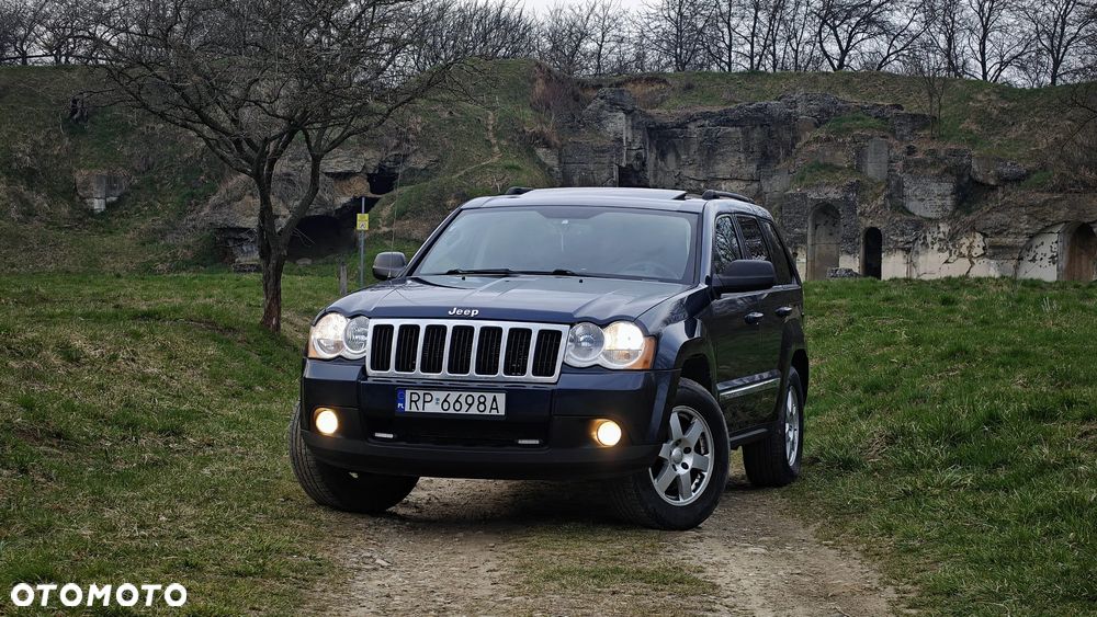 Jeep Grand Cherokee - 1