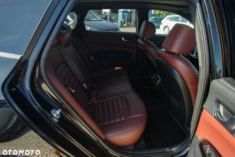 Kia Optima 1.7 CRDi XL - 24