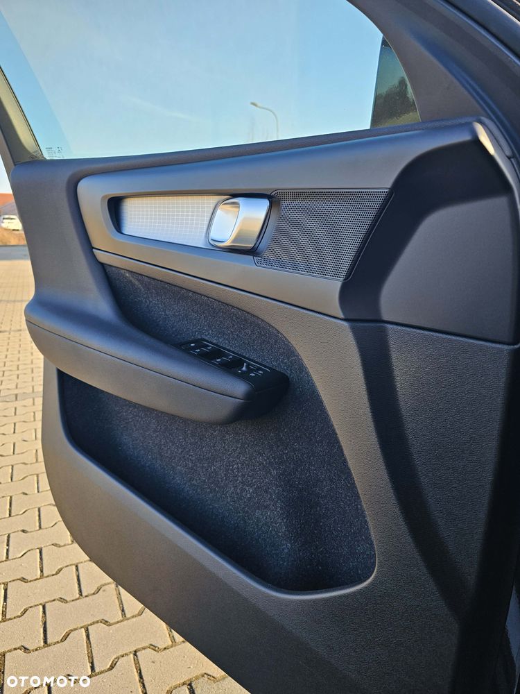 Volvo XC 40 T4 Recharge DKG Inscription Expression - 24