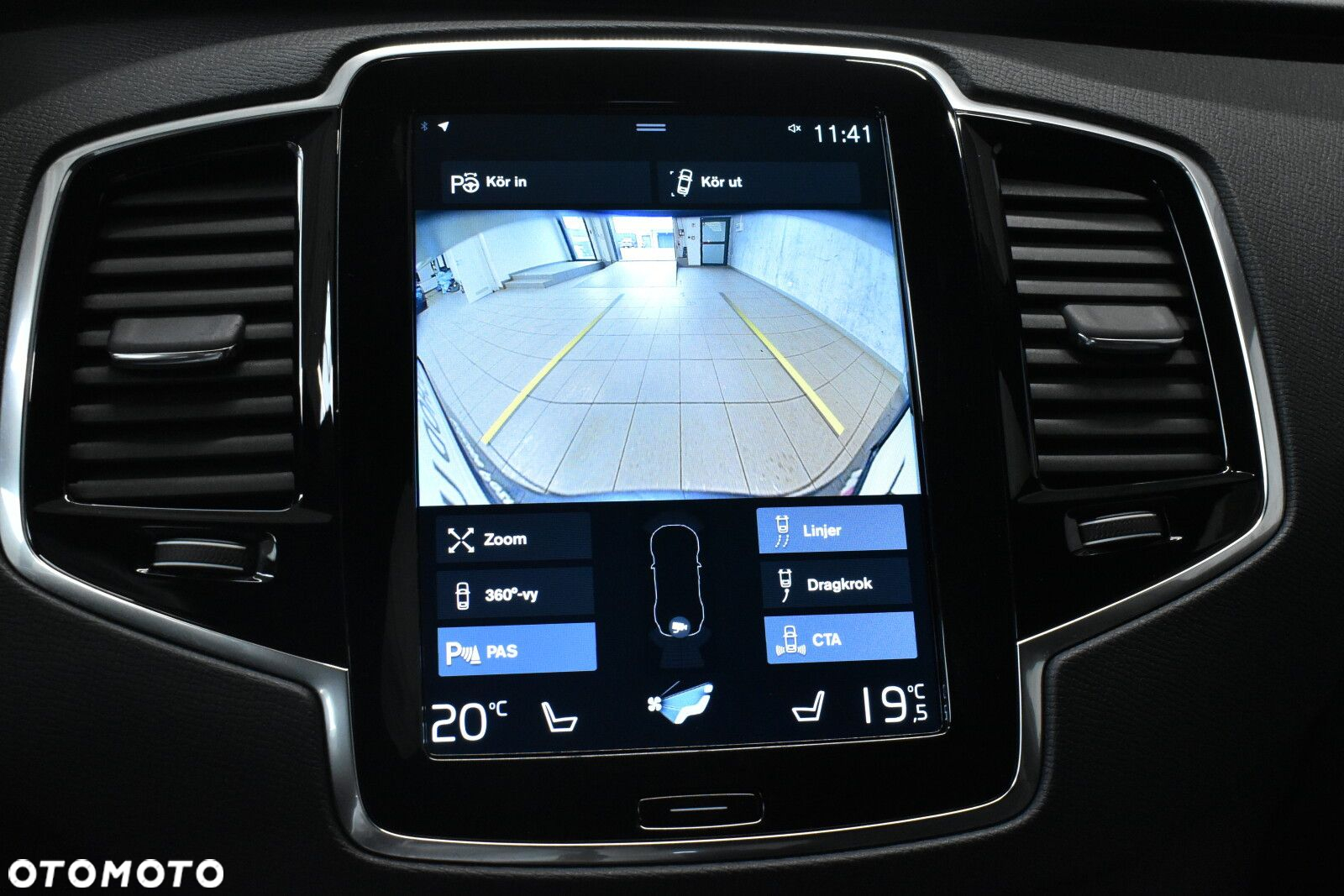 Volvo XC 90 - 16