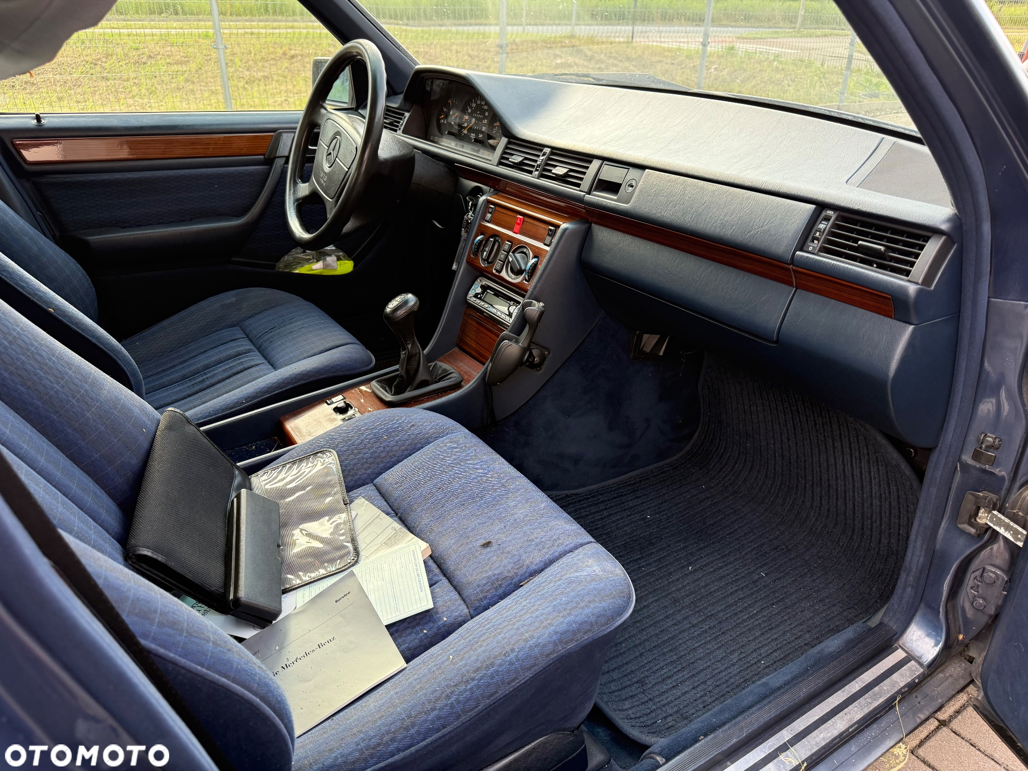 Mercedes-Benz W124 (1984-1993) - 8