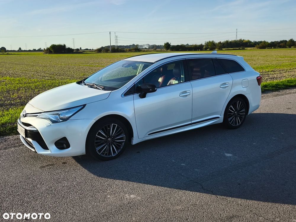 Toyota Avensis 1.8 Selection - 6