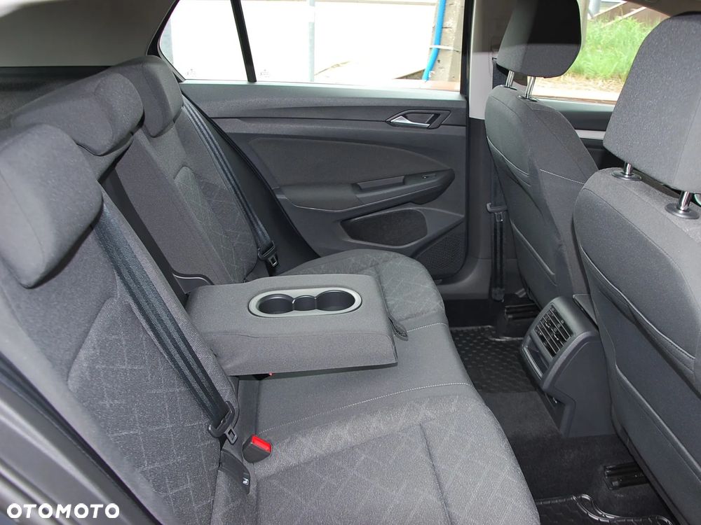 Volkswagen Golf 1.5 TSI EVO Life - 17