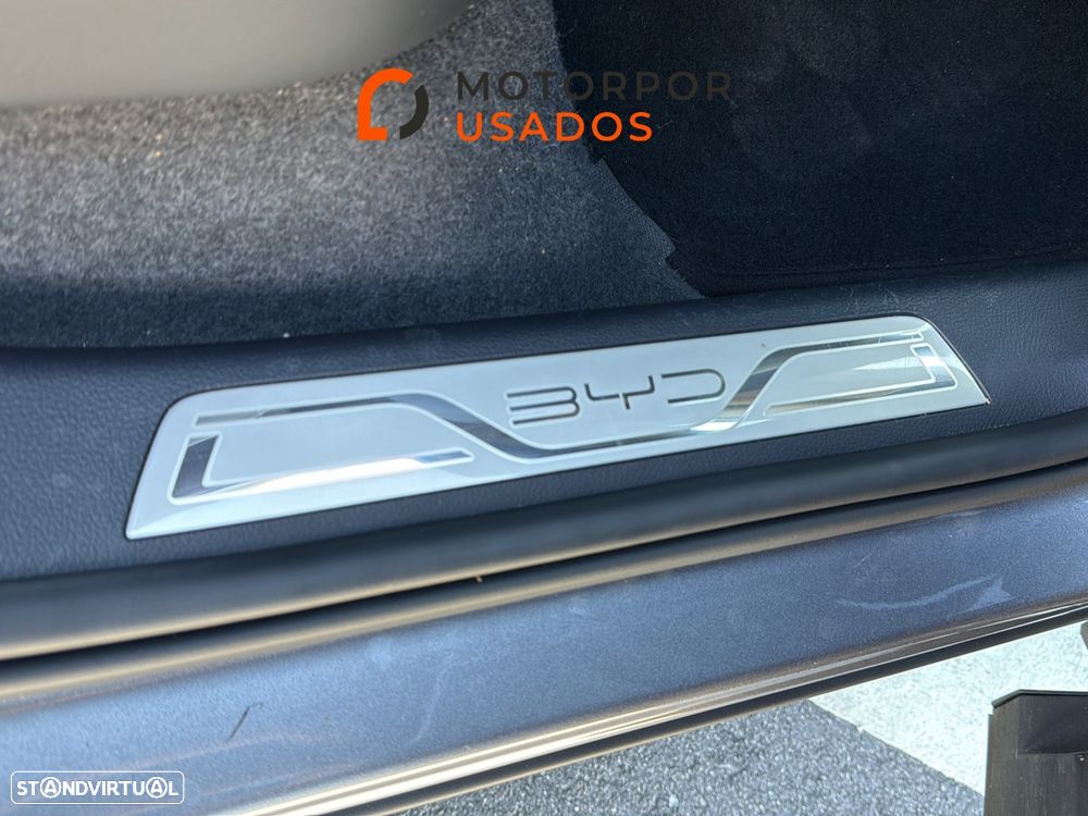 BYD Seal U 1.5 DM-i Comfort - 14