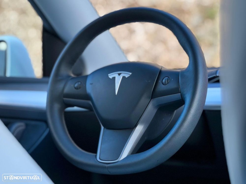 Tesla Model Y Tração Traseira - 10