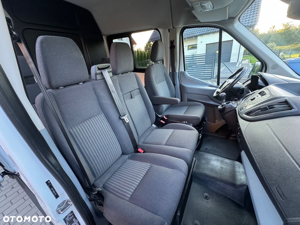 Ford Transit - 14