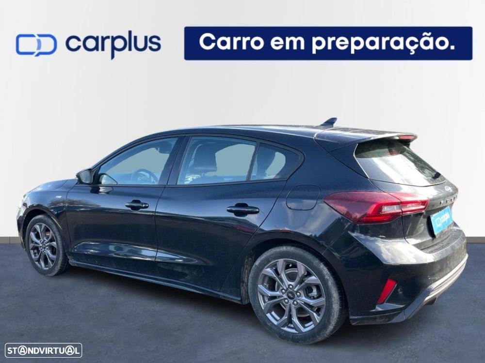 Ford Focus 1.0 EcoBoost MHEV ST-Line - 2