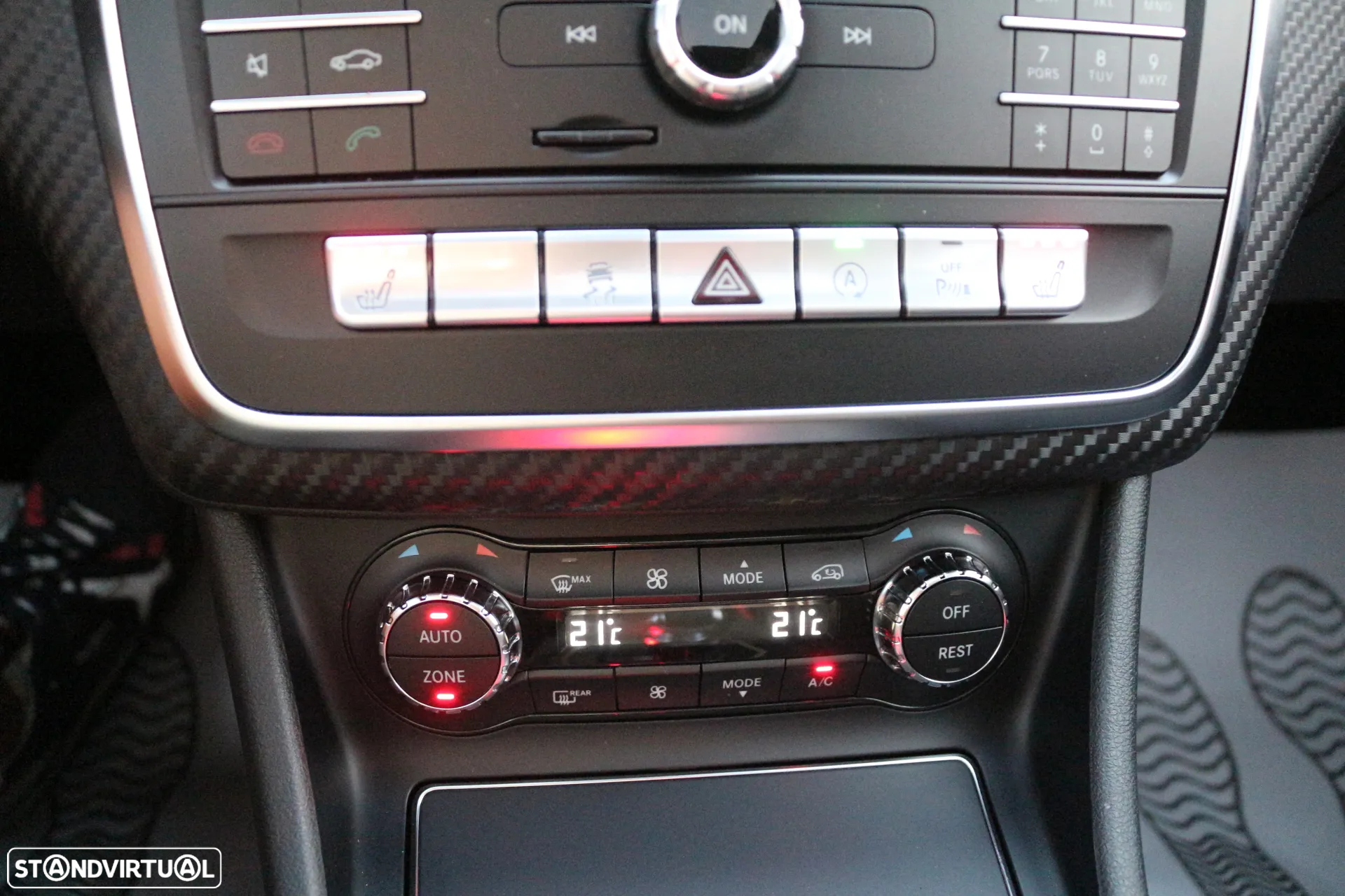 Mercedes-Benz A 45 AMG 4-Matic - 30