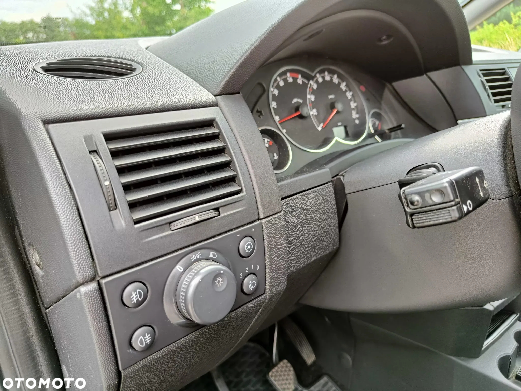Opel Meriva - 13